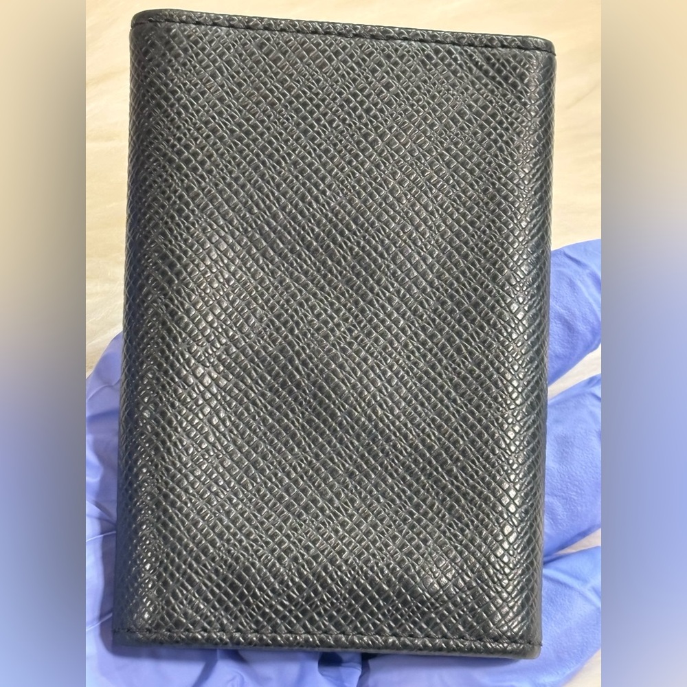 Louis Vuitton 6 Key Holder Black Leather Wallet Authentic Excellent Condition - Picture 12 of 14
